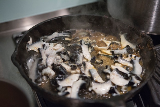 Wok-fried paua, cooked with ginger, garlic and little chilli: Champagne - Asian Fusion